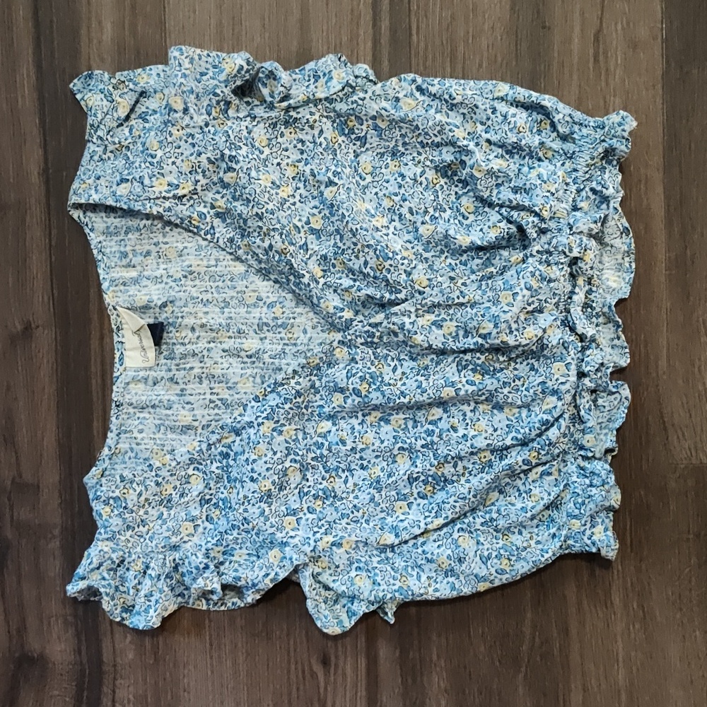 Floral V Neck Crop Top